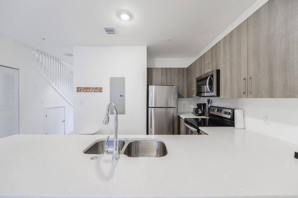 Fantastic Townhouse 15minutes From The Casa de férias